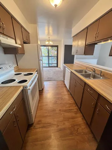 $1,025 | 7640 Timbercreek Court, Unit 4, Portage, MI 49024