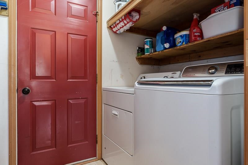 5406 Torque Road Loves Park, IL 61111 - Photo 24 of 40 a close view of washer and dryer