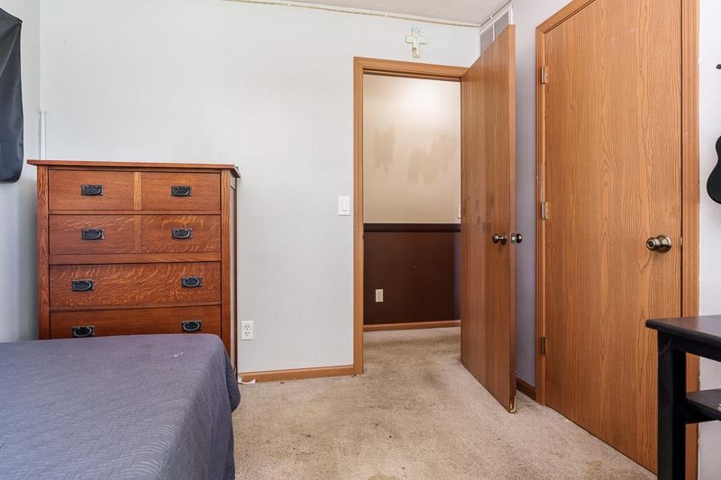 5406 Torque Road Loves Park, IL 61111 - Photo 33 of 40 a view of walk in closet