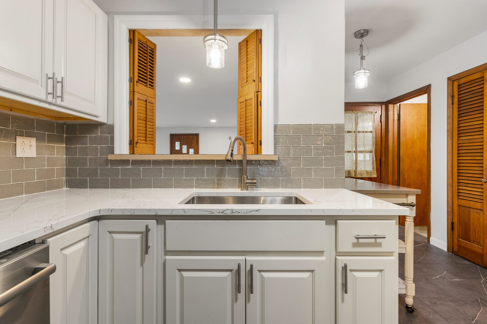 505 Ridgeway Avenue Champaign, IL 61821 - Photo 15 of 49