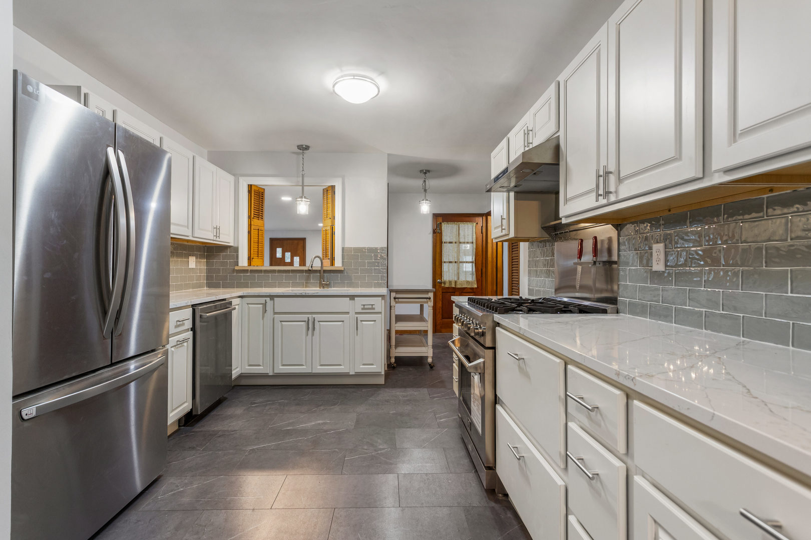 505 Ridgeway Avenue Champaign, IL 61821 - Photo 9 of 49