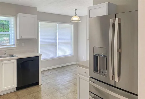 $2,200 | 2550 Plymouth Way Southeast, Conyers, GA 30013