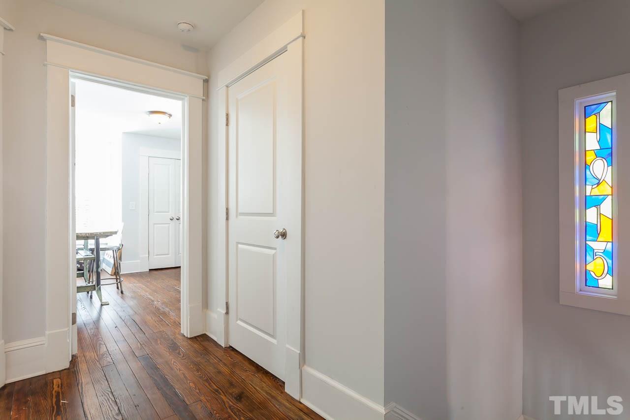 505 Adams Street Raleigh, NC 27605 - Photo 12 of 23