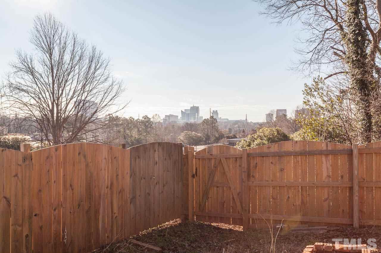 505 Adams Street Raleigh, NC 27605 - Photo 18 of 23
