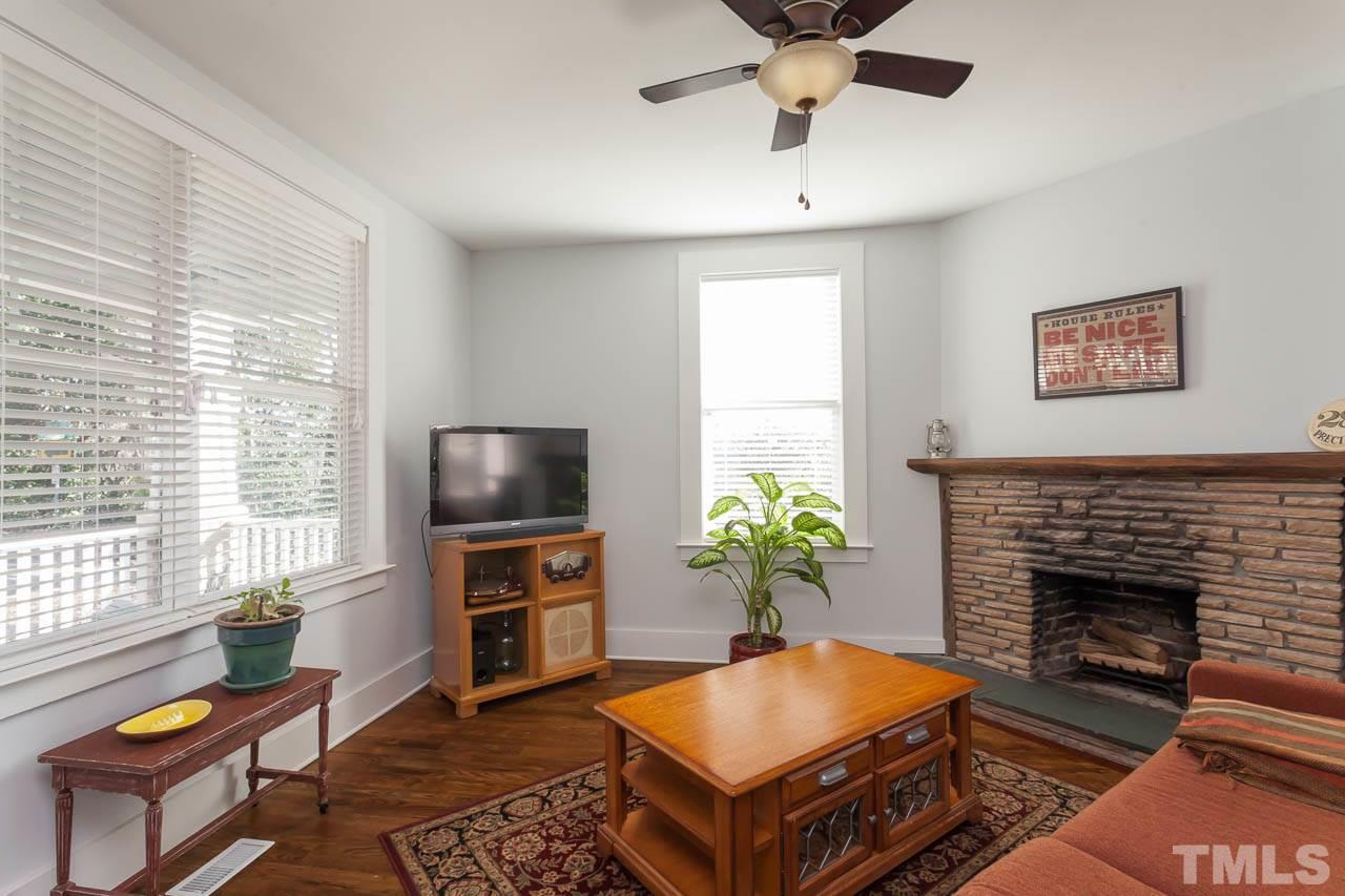 505 Adams Street Raleigh, NC 27605 - Photo 4 of 23