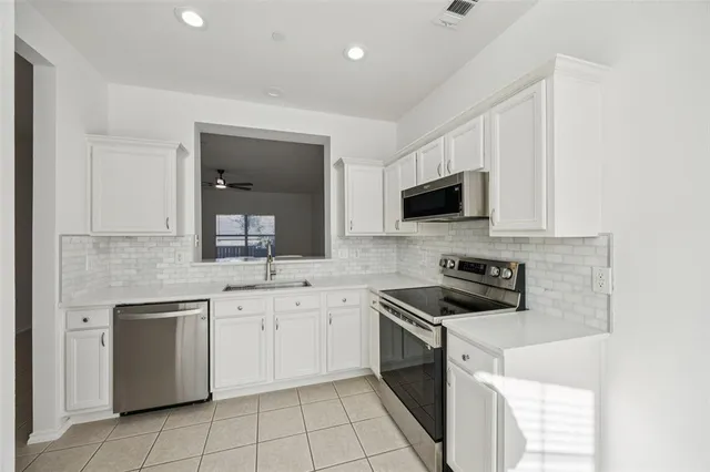 $339,999 | 9825 Kaufman Place, Plano, TX 75025