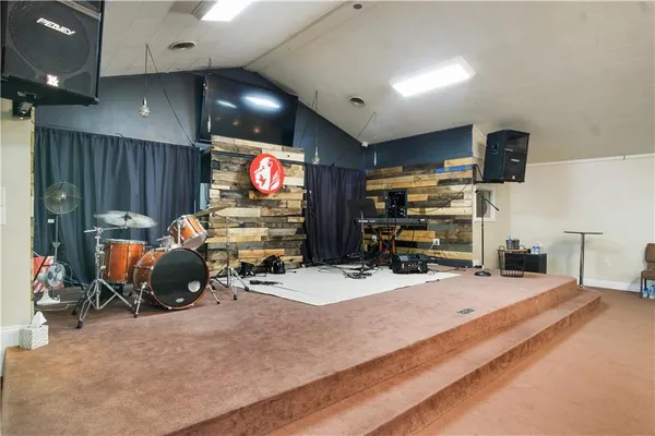 $590,000 | 3466 Highway 112, Forest Hill, LA 71430