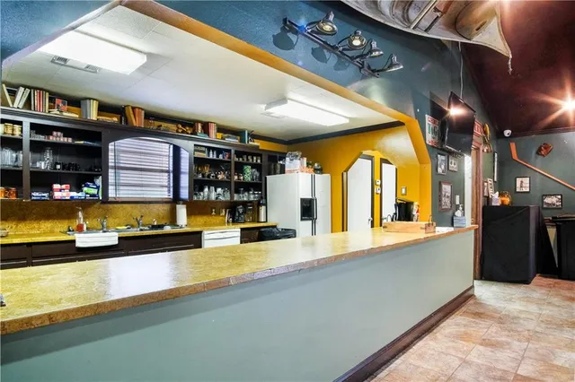 $590,000 | 3466 Highway 112, Forest Hill, LA 71430