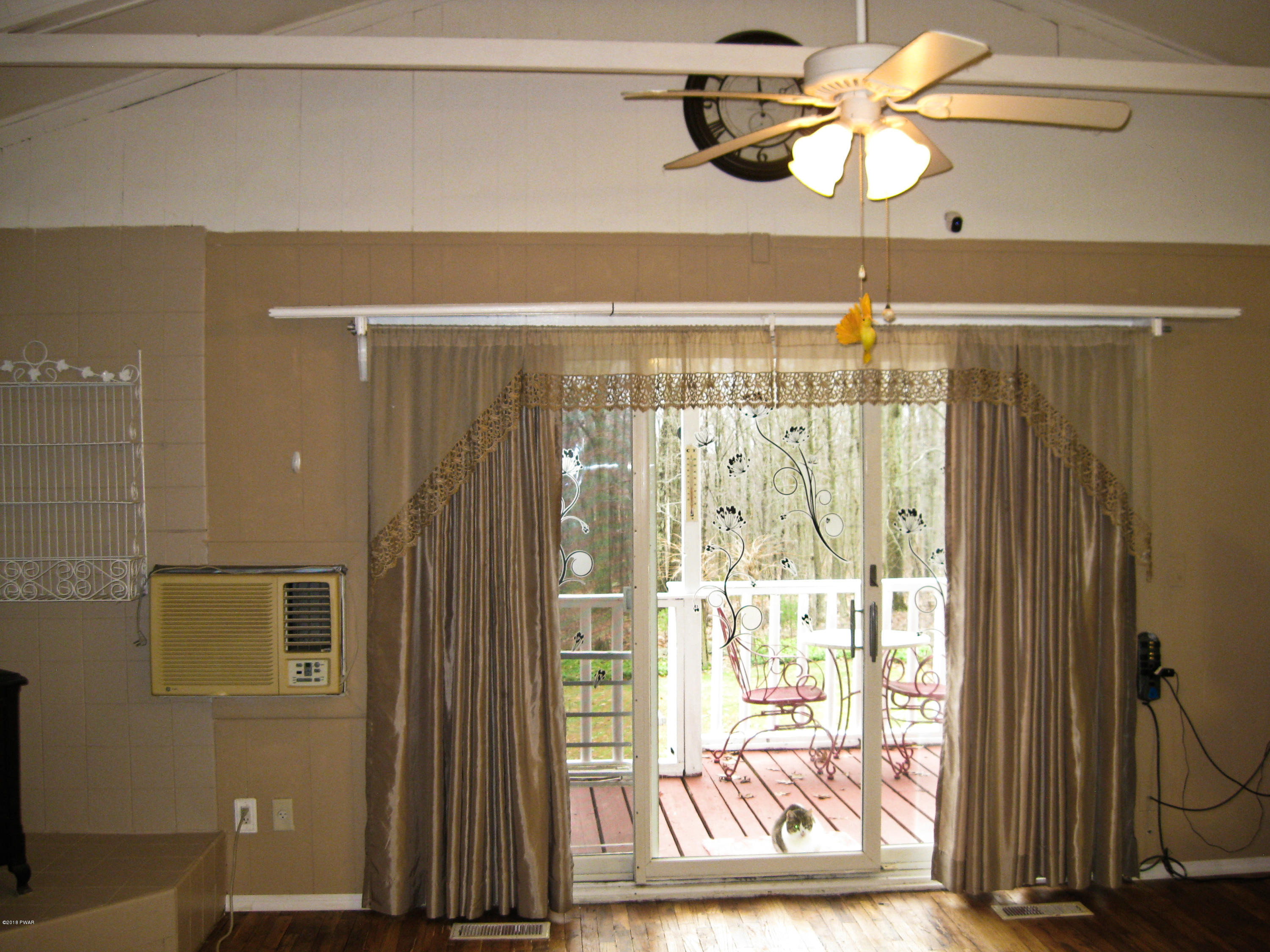 119 Ritz Drive Dingmans Ferry, PA 18328 - Photo 7 of 22 Natural Light
