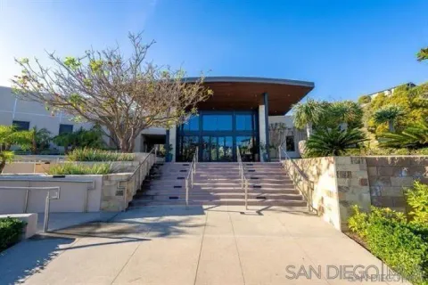 $1,345,000 | 2776 Via Alta Place, San Diego, CA 92108