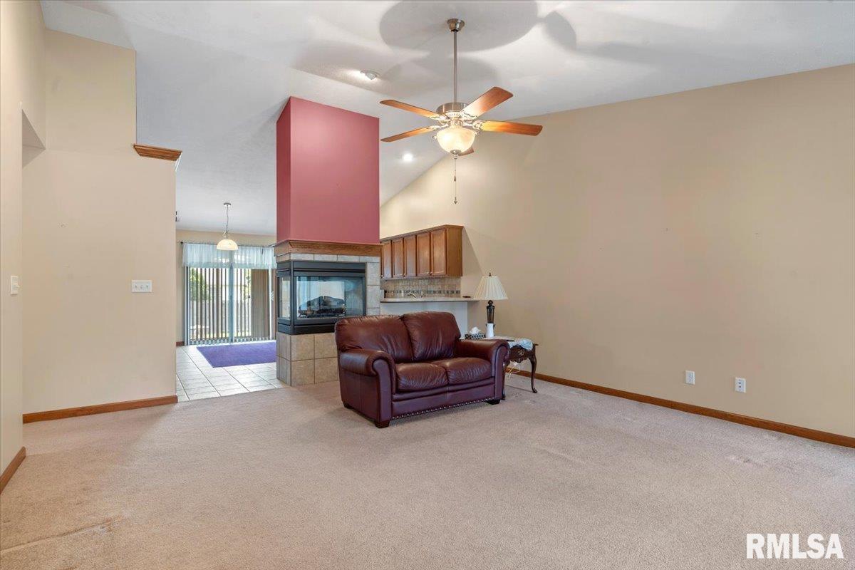 3511 Lytham Drive Springfield, IL 62712 - Photo 5 of 31