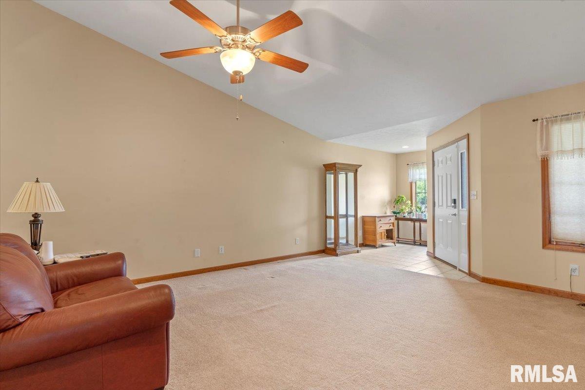 3511 Lytham Drive Springfield, IL 62712 - Photo 6 of 31