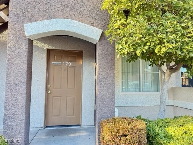$1,550 | 9303 Gilcrease Avenue, Unit 1179, Las Vegas, NV 89149