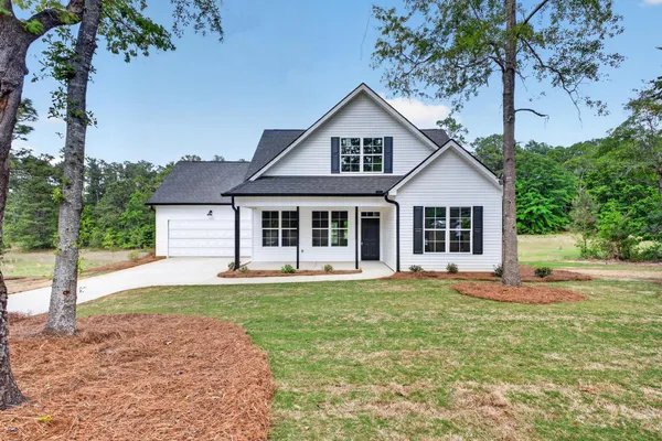 $349,000 | 911 Fairway Drive, New Ellenton, SC 29809