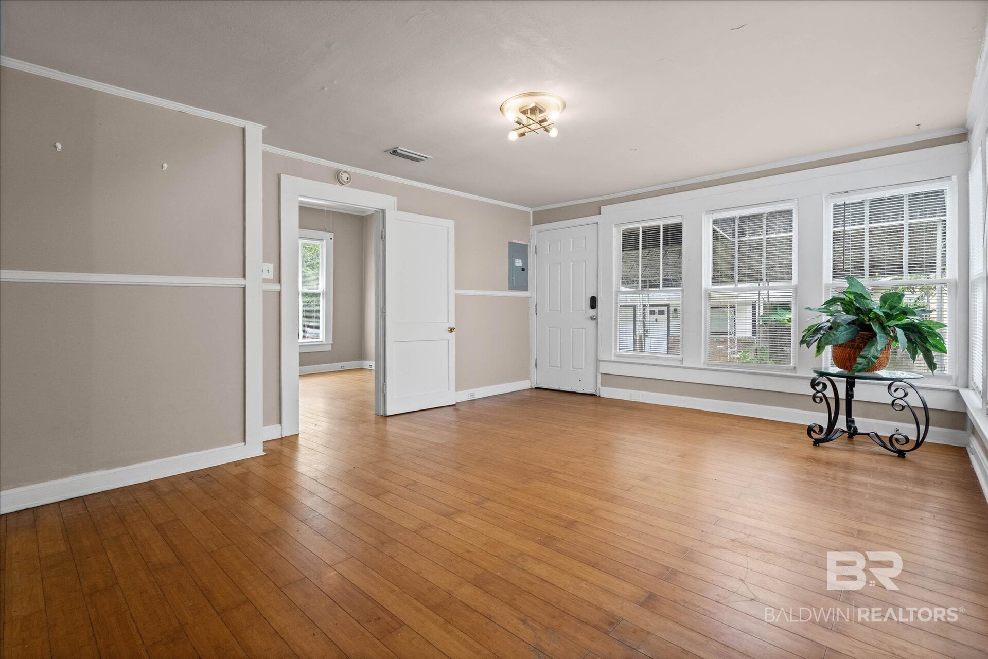 54 Houston Street Mobile, AL 36606 - Photo 11 of 45 Gallery Image 11