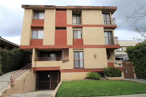 $2,895 | 415 West Stocker Street, Unit 307, Glendale, CA 91202
