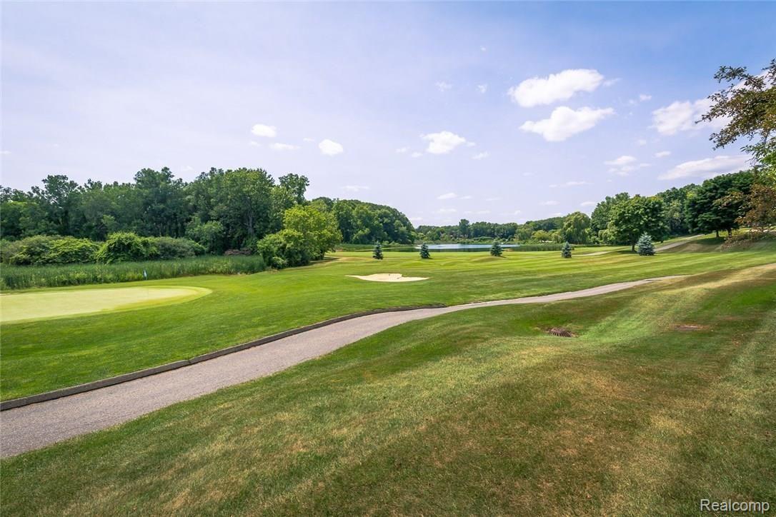 1855 Wingate Road Bloomfield Hills, MI 48302 - Photo 34 of 37 View of Golf Course and Fox Lake