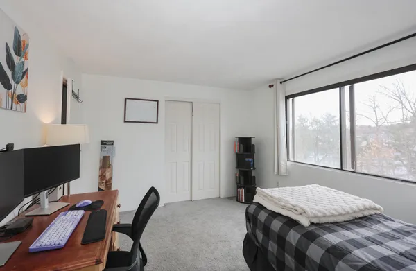 $250,000 | 35 Andrew Street, Unit 30, Manchester, NH 03104