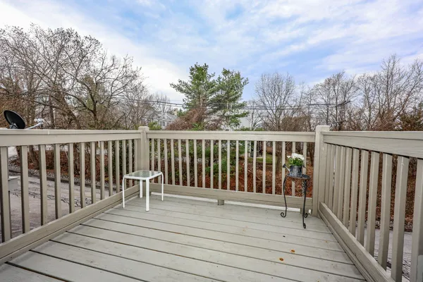 $250,000 | 35 Andrew Street, Unit 30, Manchester, NH 03104