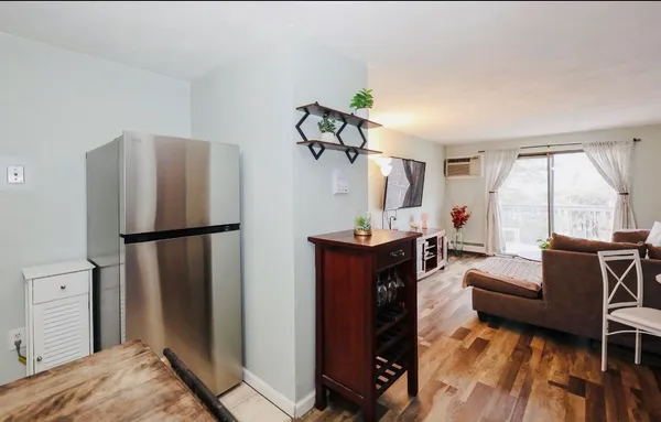 $250,000 | 35 Andrew Street, Unit 30, Manchester, NH 03104