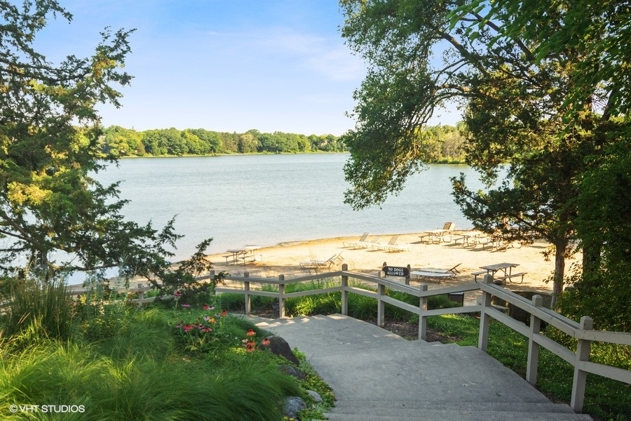 471 Old Barn Road Lake Barrington, IL 60010 - Photo 36 of 42