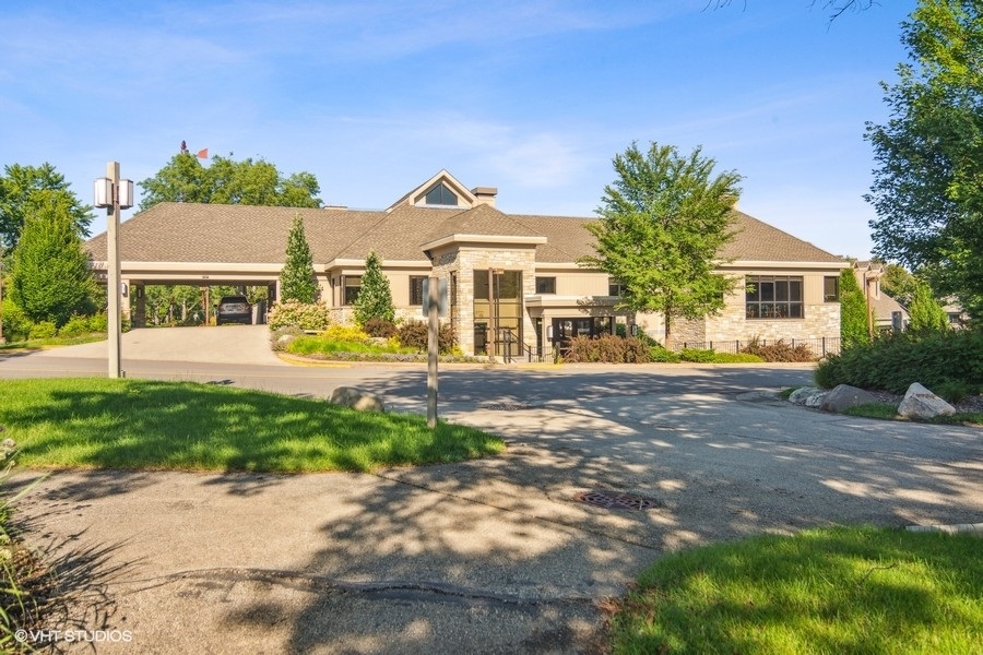 471 Old Barn Road Lake Barrington, IL 60010 - Photo 38 of 42
