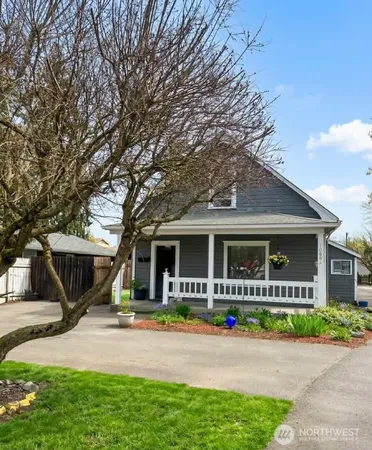 $450,000 | 1088 Beach Avenue, Unit A, Marysville, WA 98270