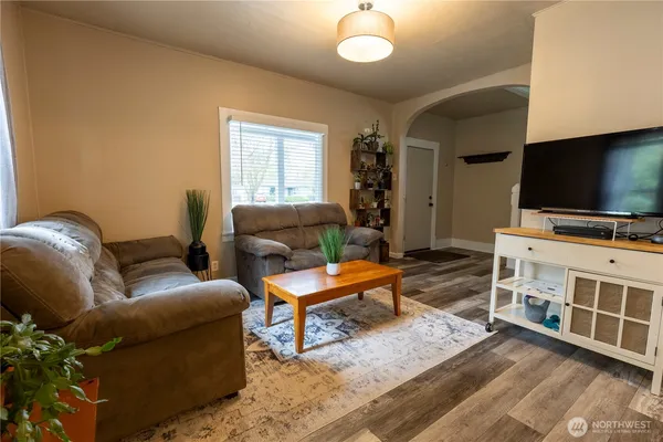 $450,000 | 1088 Beach Avenue, Unit A, Marysville, WA 98270