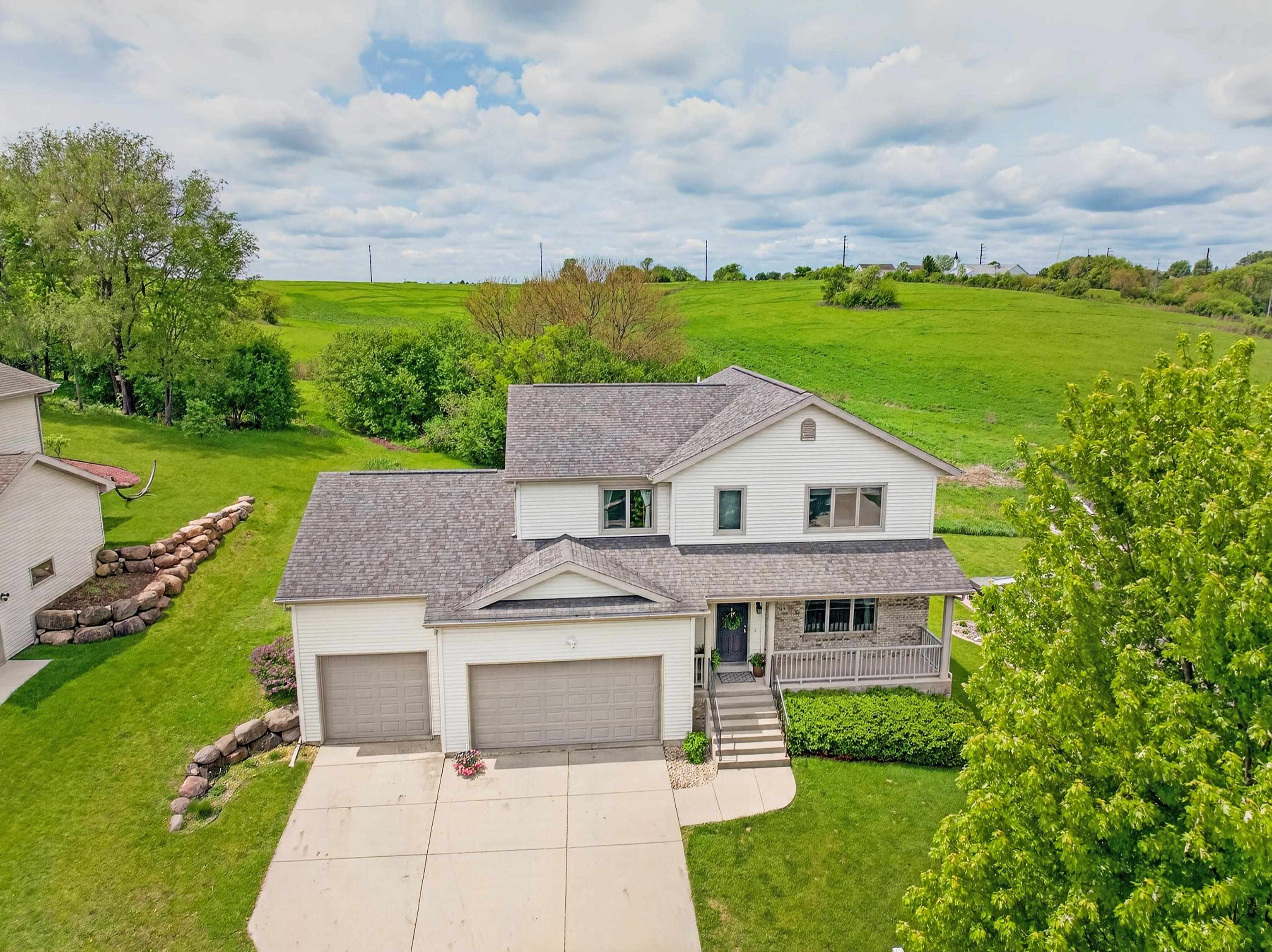 705 Stonefield Way Mount Horeb, WI 53572 - Photo 1 of 44