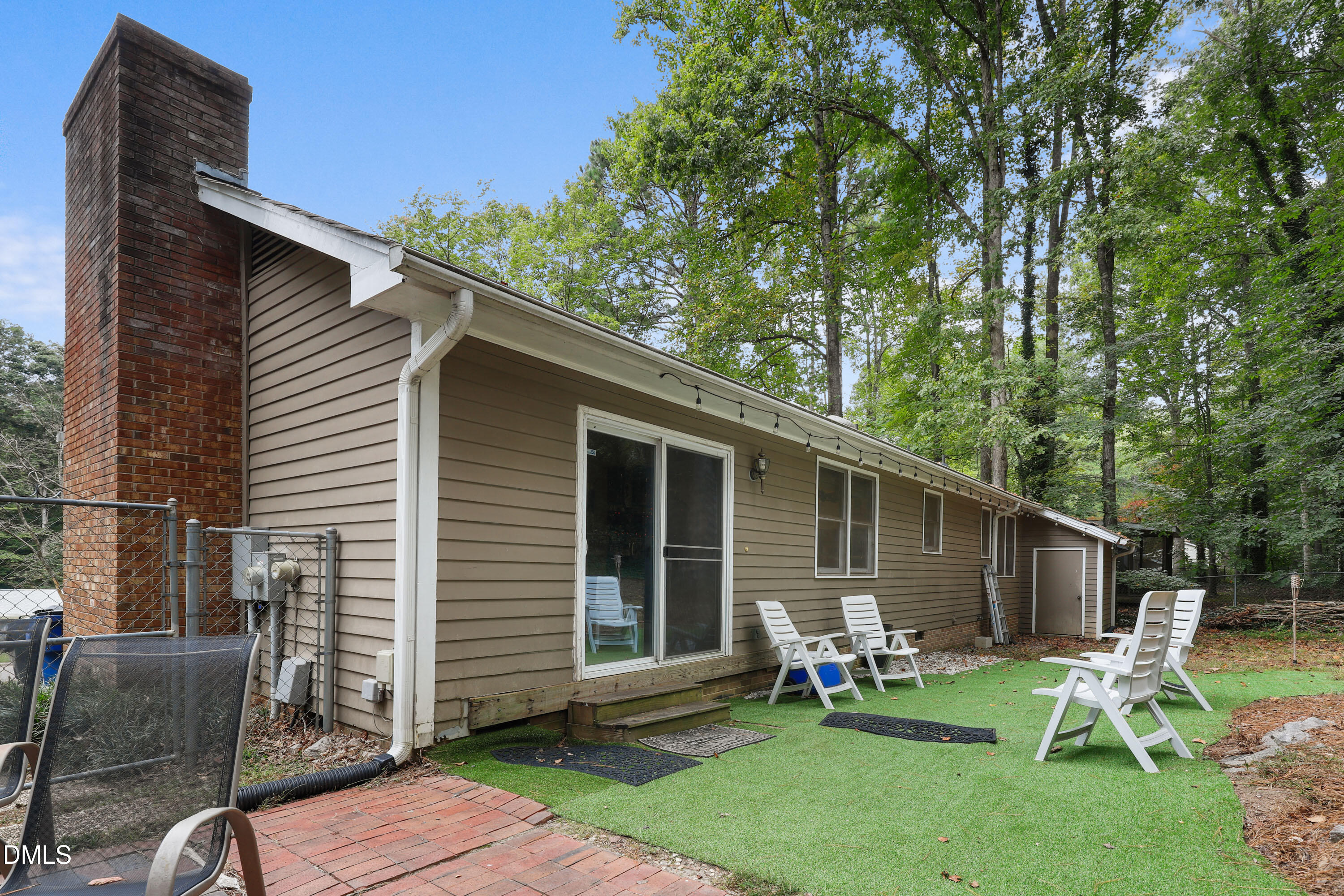 7412 Post Oak Road Raleigh, NC 27615 - Photo 23 of 27 27