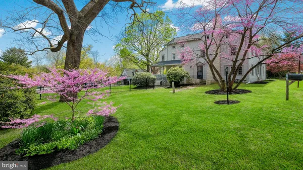 $799,000 | 204 Brookhaven Road, Wallingford, PA 19086