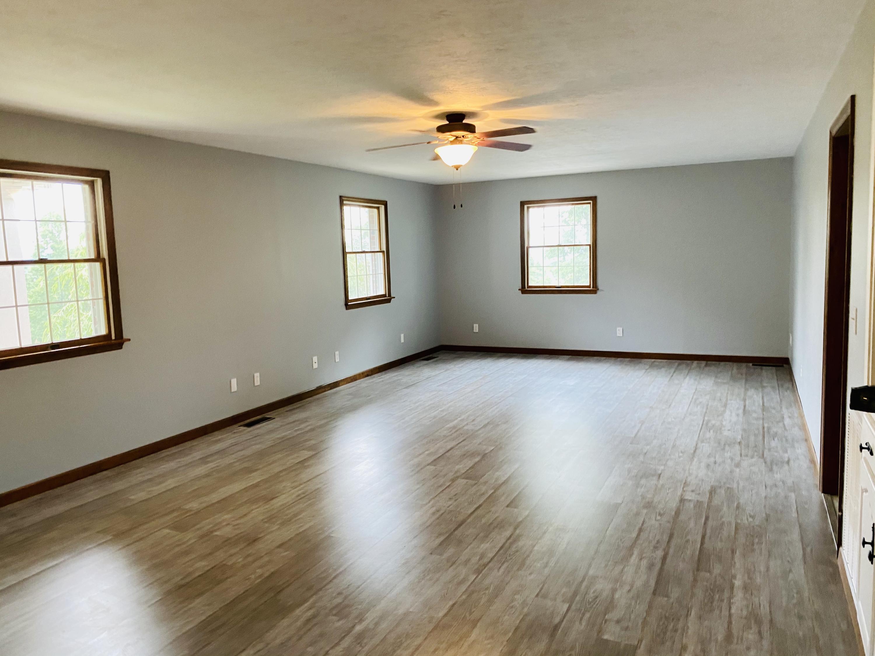 336 Bello Road Tazewell, TN 37879 - Photo 5 of 34 F7057920-1032-4213-B778-1A0AF4E868E7
