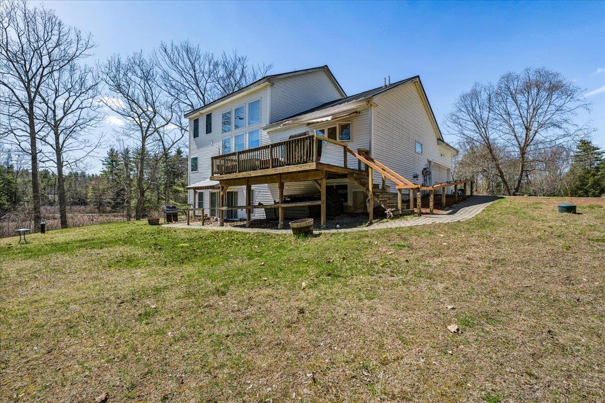 85 Odell Road Sandown, NH 03873 - Photo 32 of 40