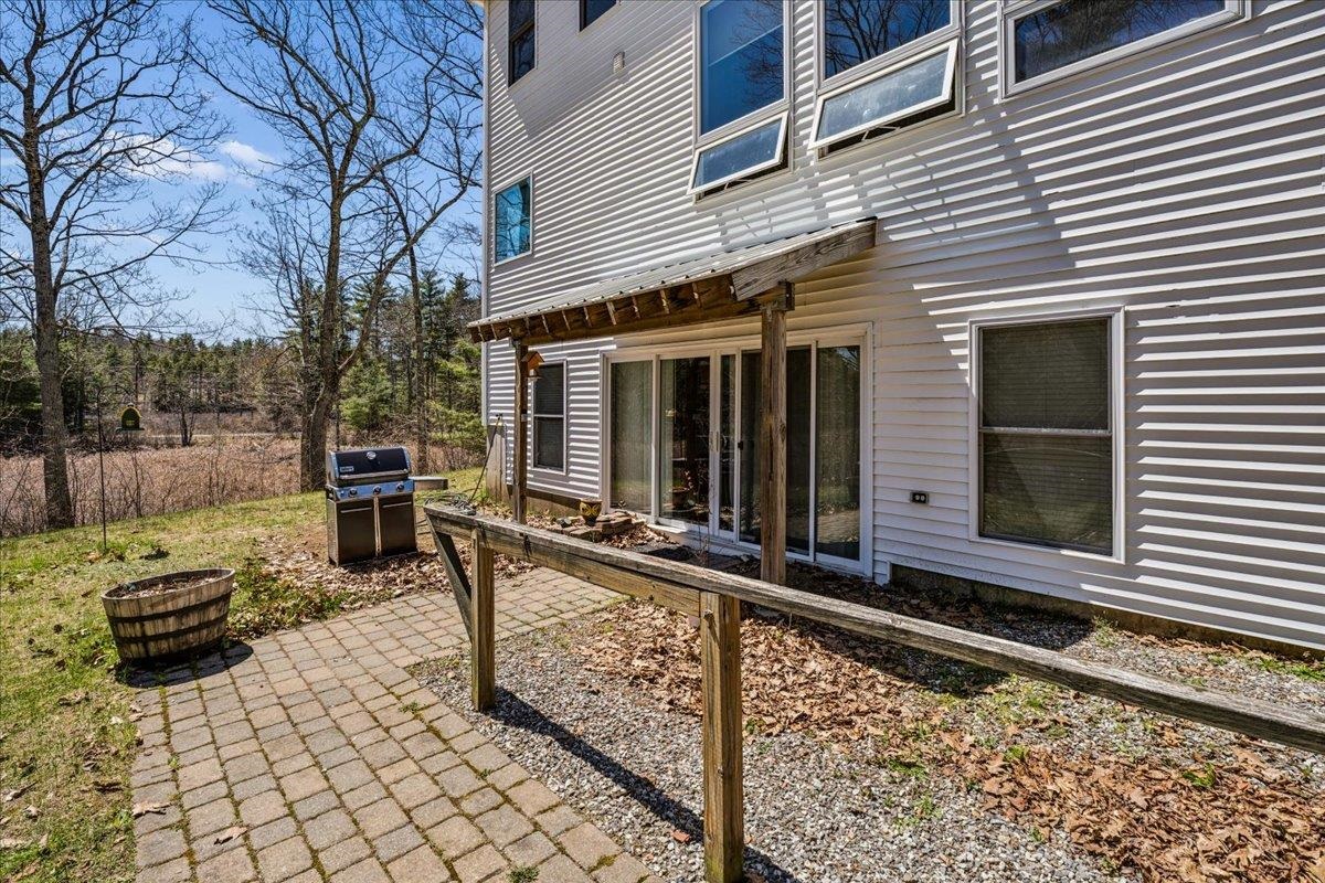 85 Odell Road Sandown, NH 03873 - Photo 33 of 40