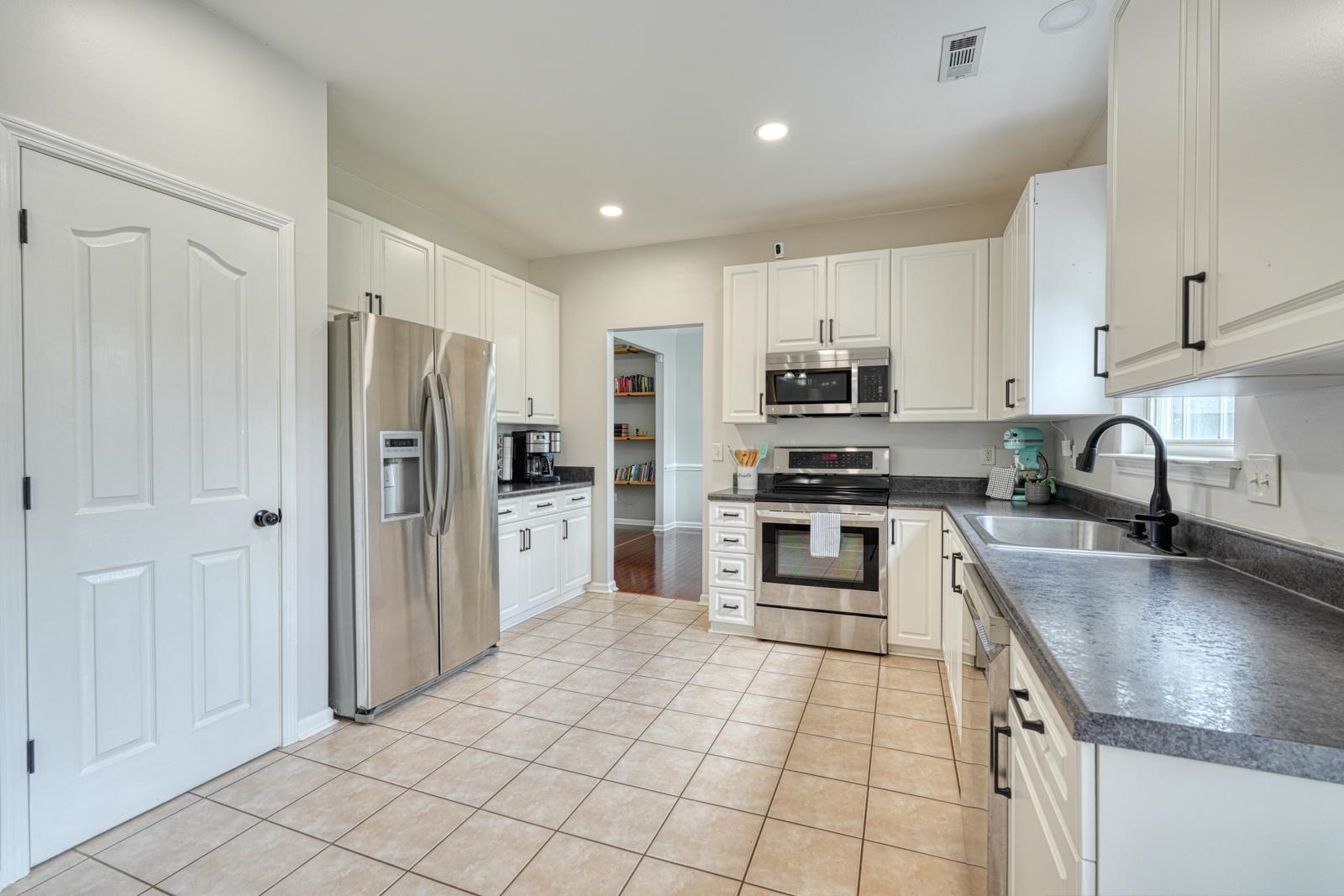 131 Lauden Drive Moore, SC 29369 - Photo 11 of 46