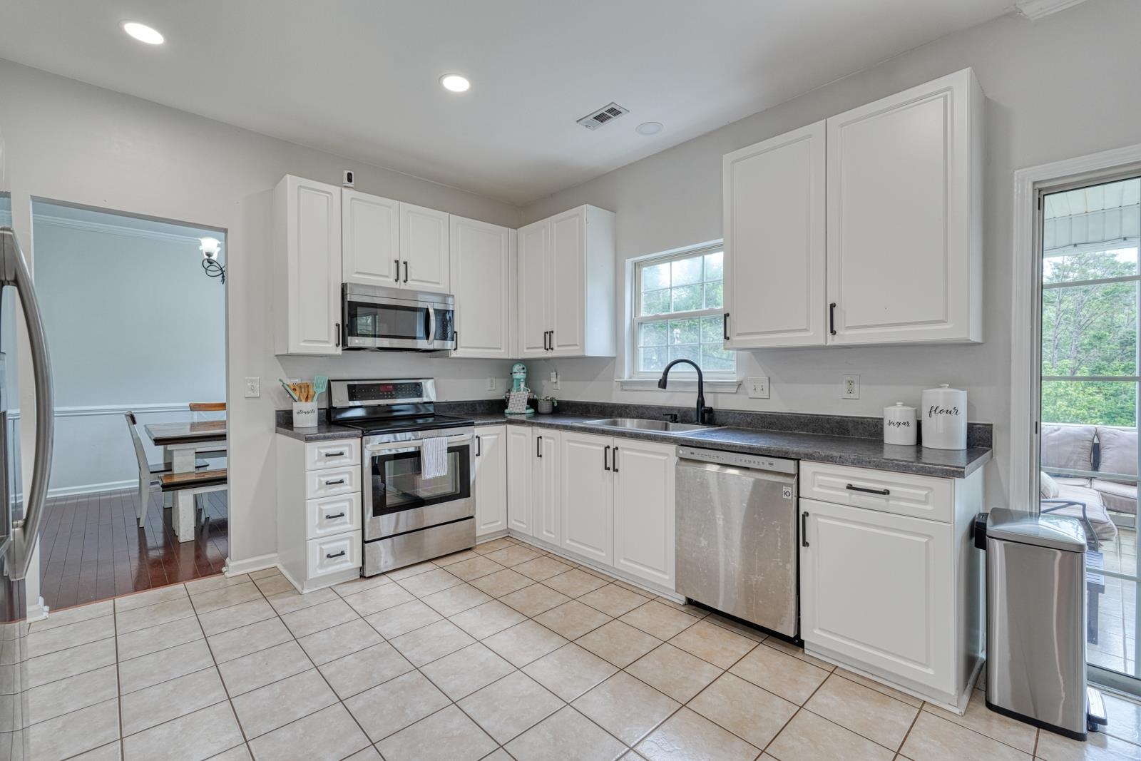 131 Lauden Drive Moore, SC 29369 - Photo 12 of 46