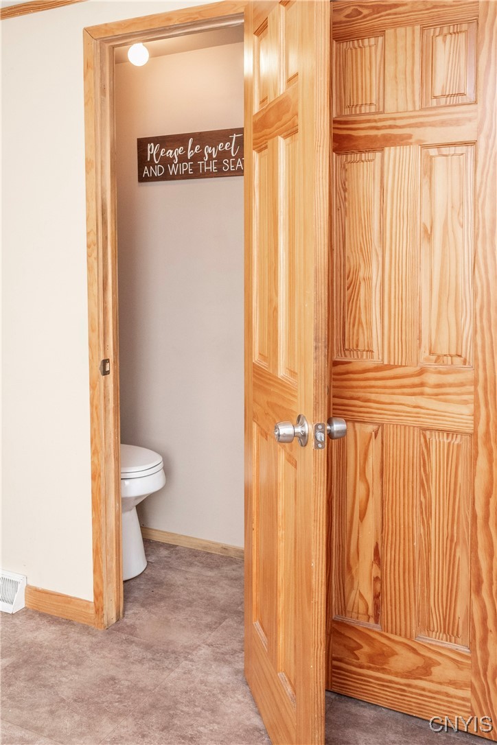 421 Spruce Street Utica, NY 13502 - Photo 16 of 47