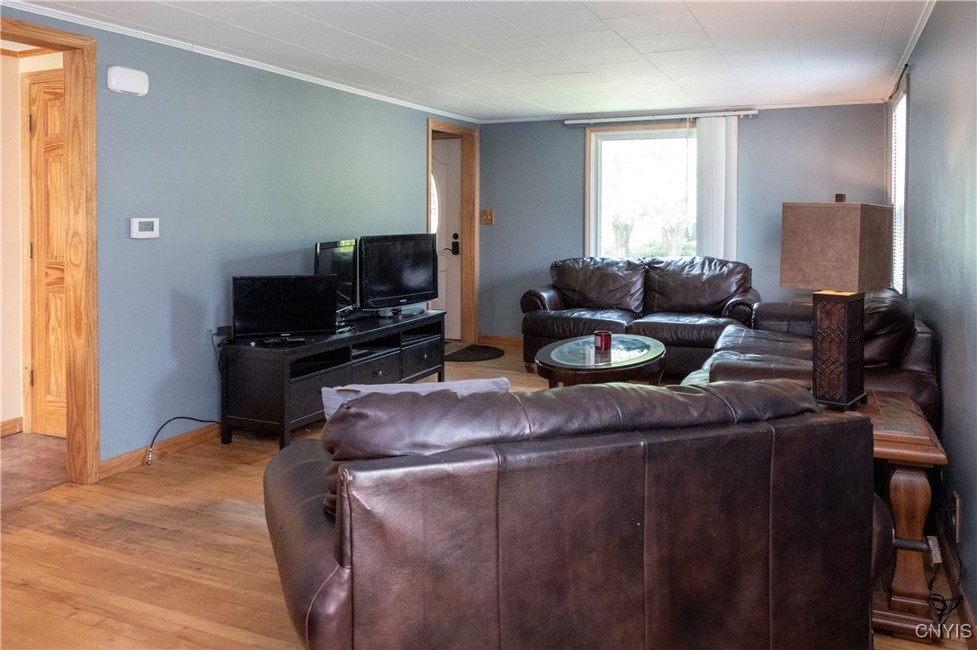 421 Spruce Street Utica, NY 13502 - Photo 18 of 47