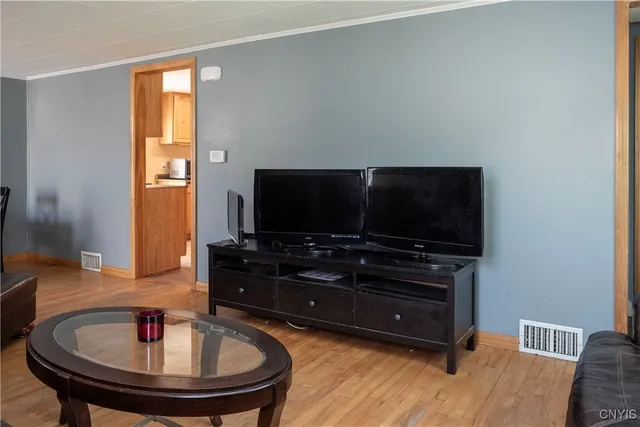 $192,000 | 421 Spruce Street, Utica, NY 13502