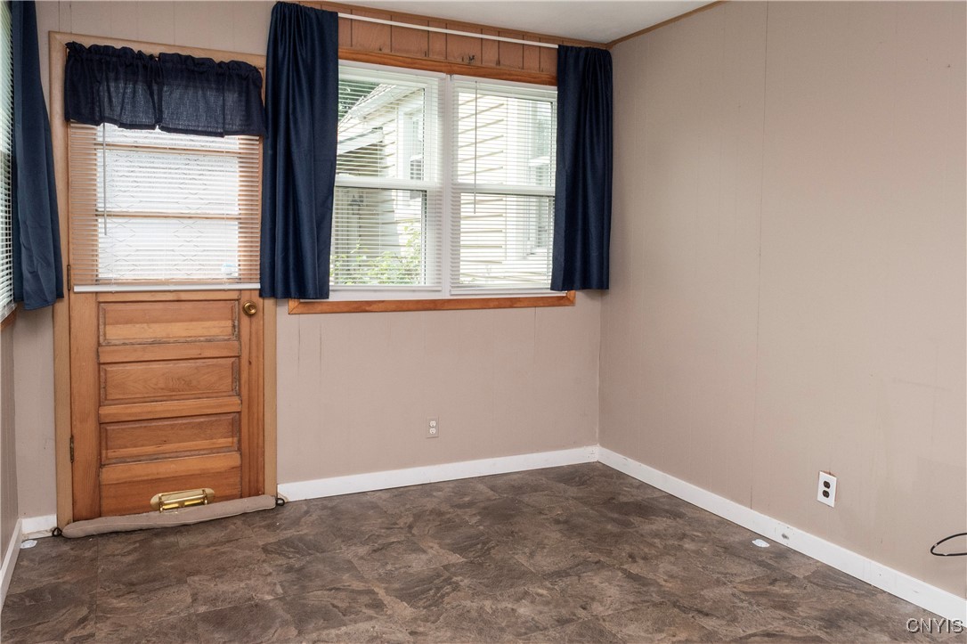 421 Spruce Street Utica, NY 13502 - Photo 27 of 47