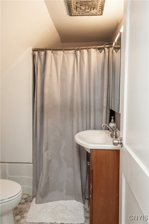 421 Spruce Street Utica, NY 13502 - Photo 32 of 47