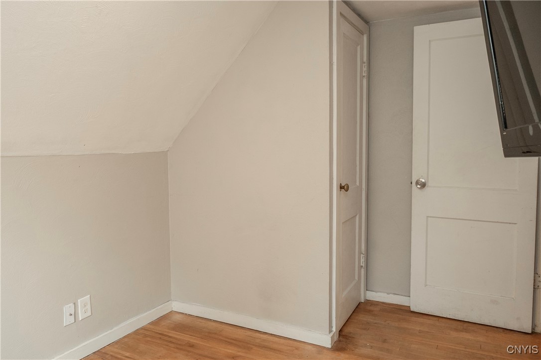 421 Spruce Street Utica, NY 13502 - Photo 34 of 47