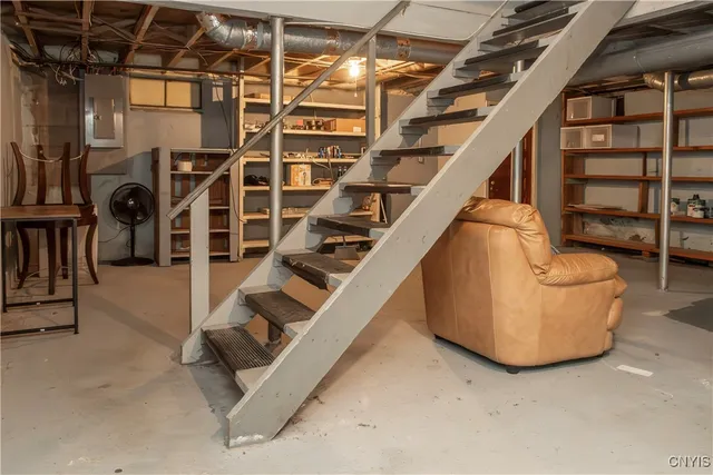 $192,000 | 421 Spruce Street, Utica, NY 13502