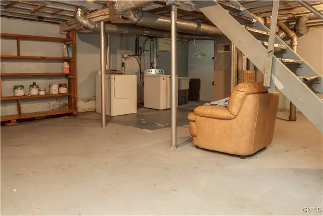 $192,000 | 421 Spruce Street, Utica, NY 13502