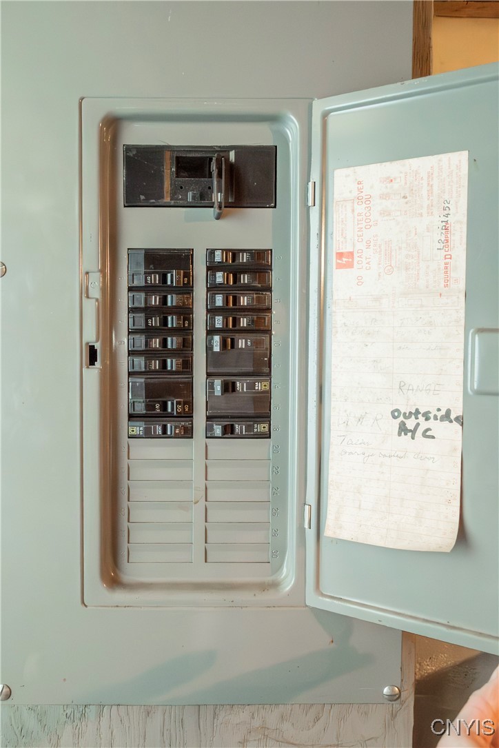 421 Spruce Street Utica, NY 13502 - Photo 44 of 47