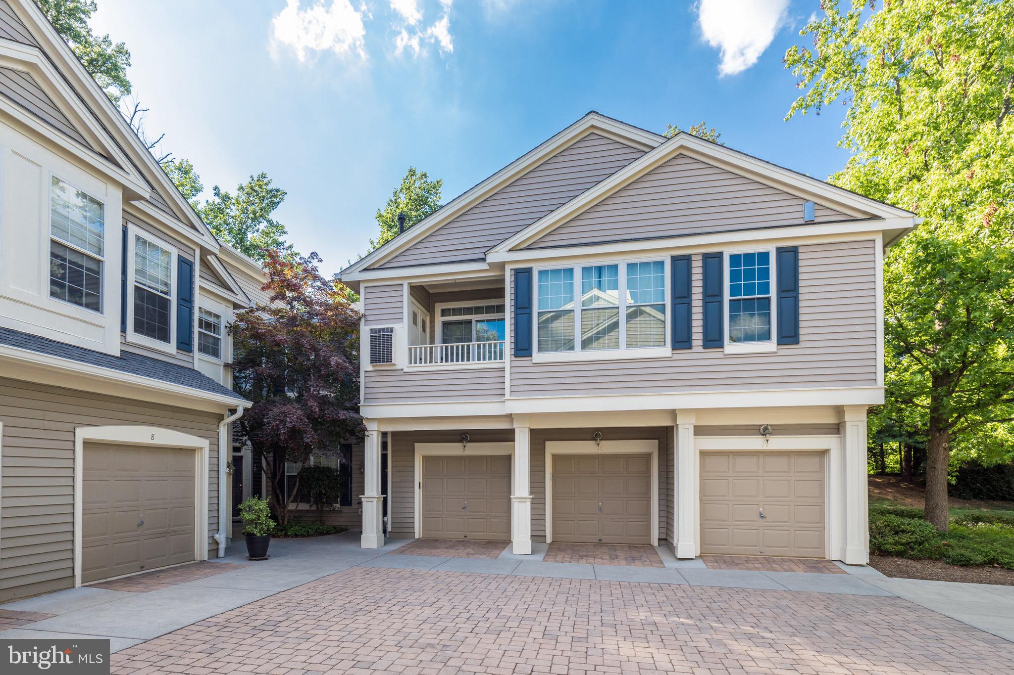 11406 Windleaf Court, Unit 4 Reston, VA 20194 - Photo 3 of 5