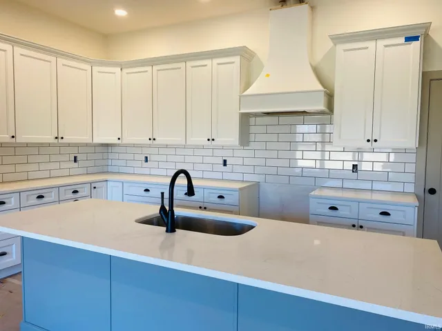 $394,500 | 9385 Walter Tell Lane, Tell City, IN 47586