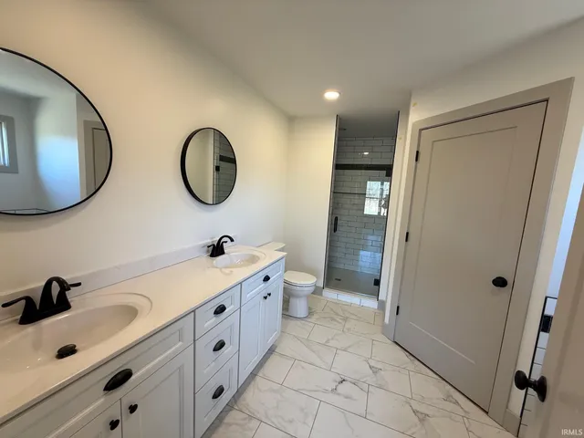 $394,500 | 9385 Walter Tell Lane, Tell City, IN 47586