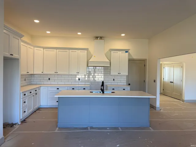 $394,500 | 9385 Walter Tell Lane, Tell City, IN 47586