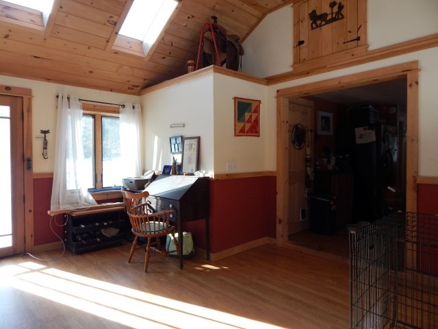 667 Rhododendron Road Fitzwilliam, NH 03447 - Photo 17 of 27